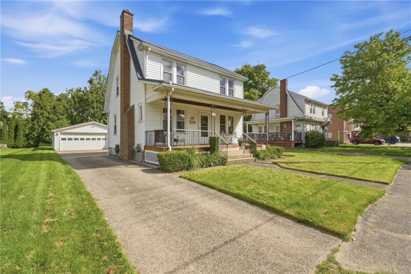 240 Venango St — photo 3