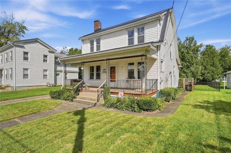 240 Venango St — photo 4