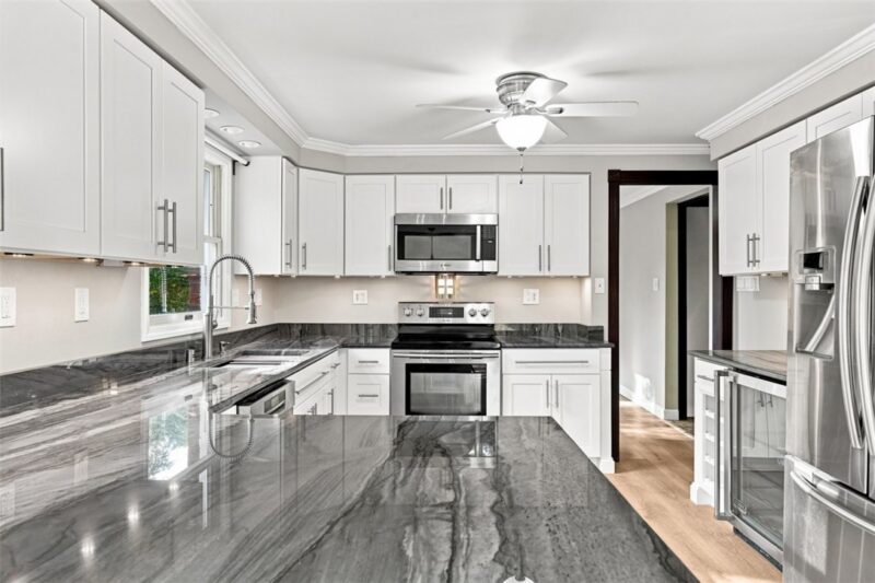 112 Marshall Drive — photo 5