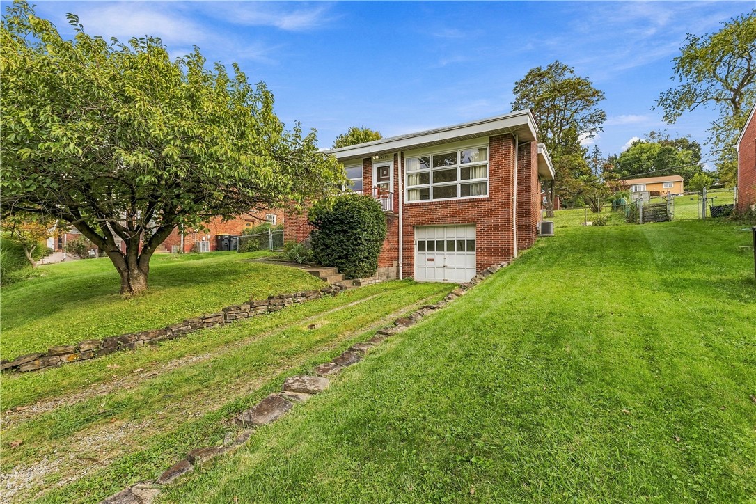 2459 South Park Rd — photo 1