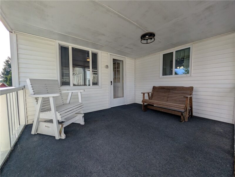 424 Scottdale Ave — photo 6