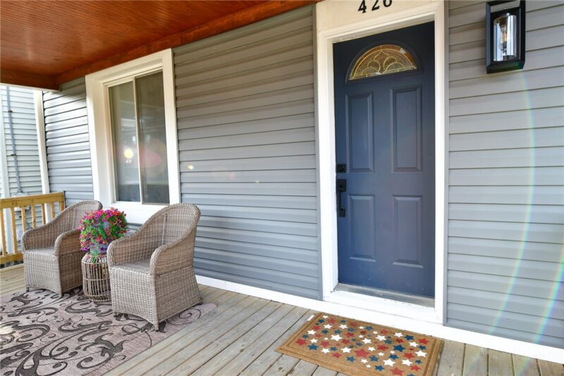 426 Wayne Ave — photo 2