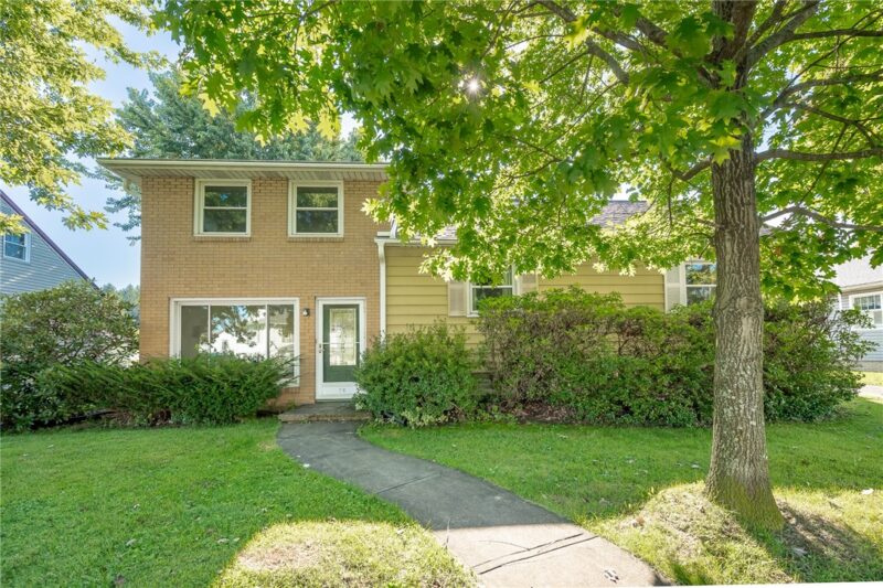250 E Wiley St — photo 2
