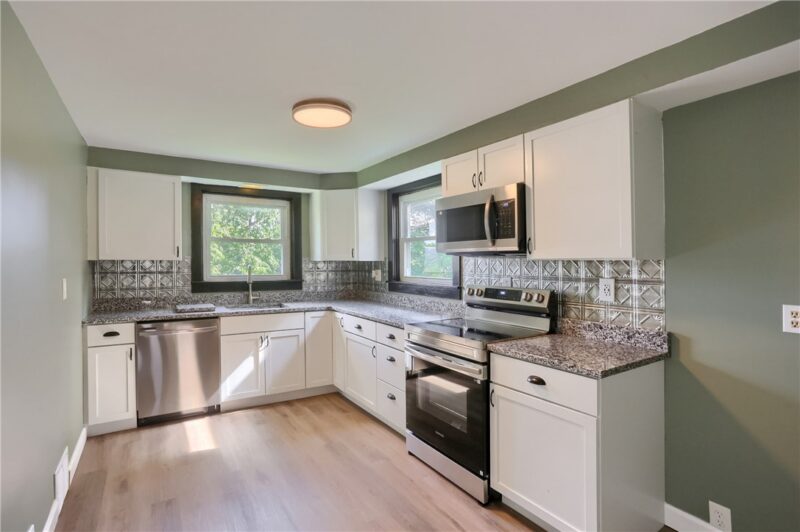 417 Mount Vernon Ave — photo 8
