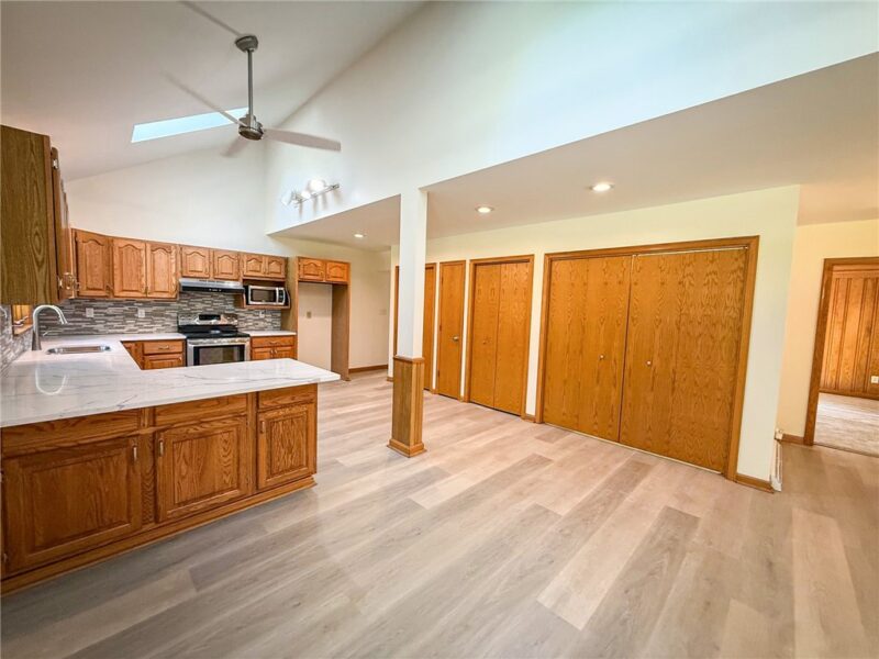 102 Rittswood Dr — photo 6