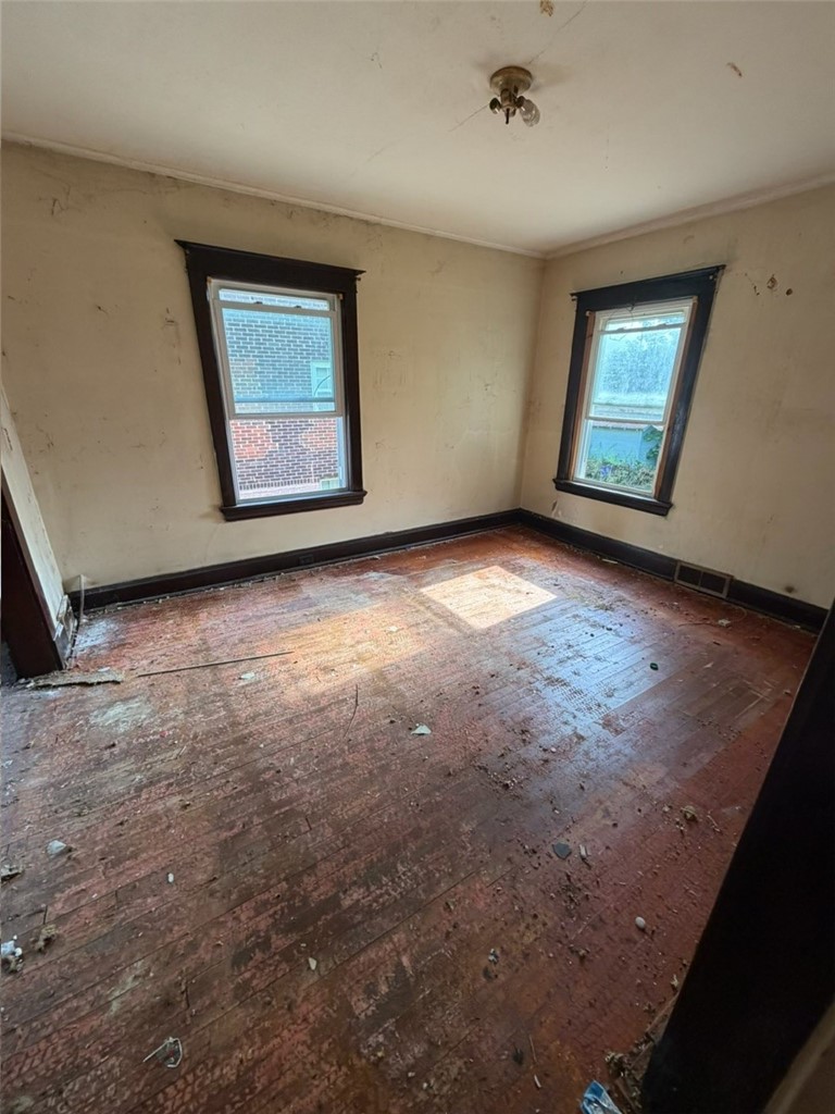 344 Shenango Blvd — photo 8