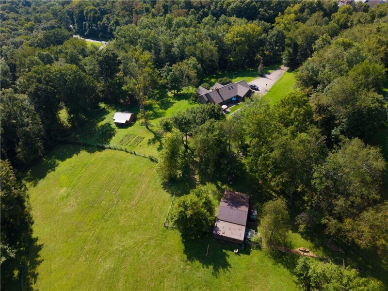 270 Mcdowell Ln — photo 2