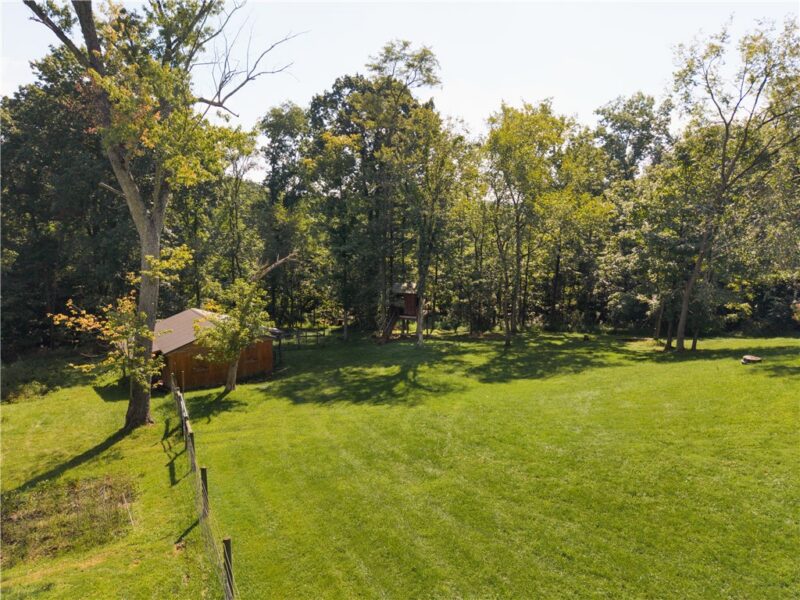 270 Mcdowell Ln — photo 8