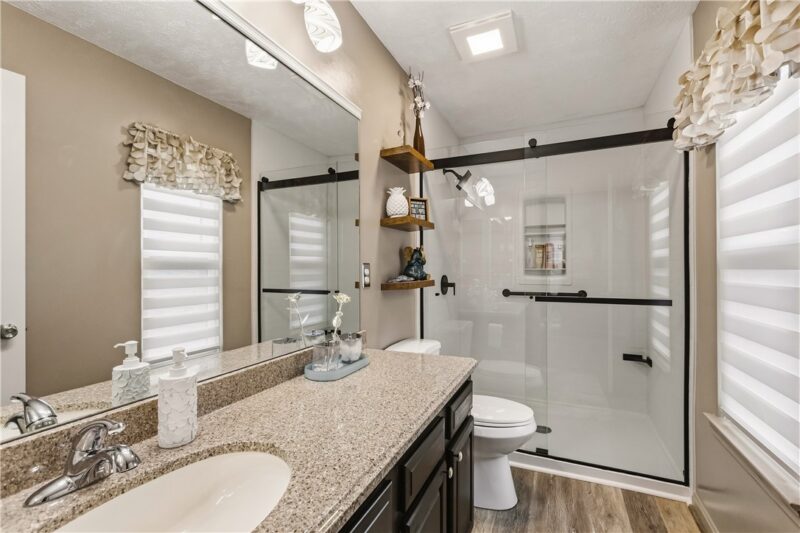 103 Oakbrook Cir — photo 7