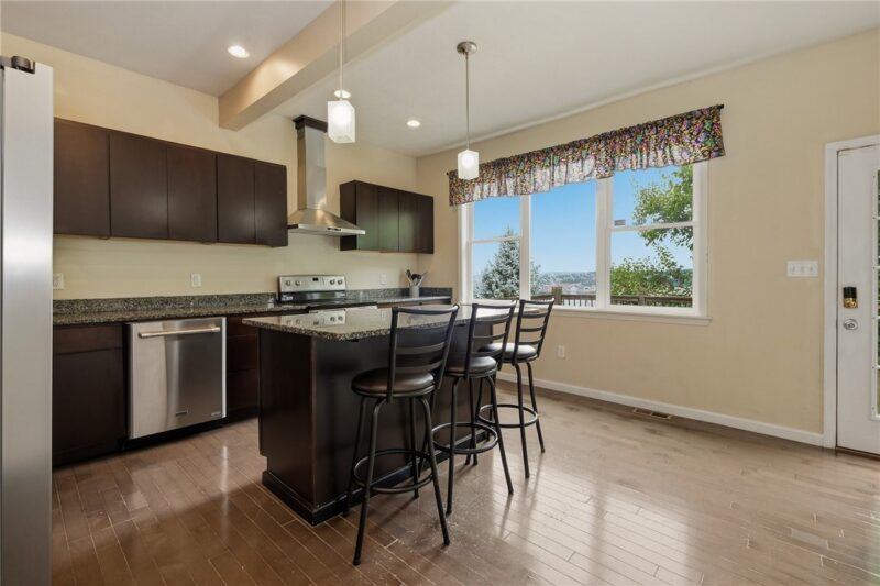 2323 Sierra St. — photo 6