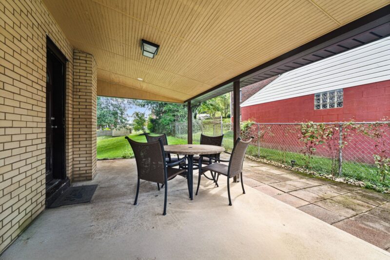 6715 Highland AVENUE — photo 3