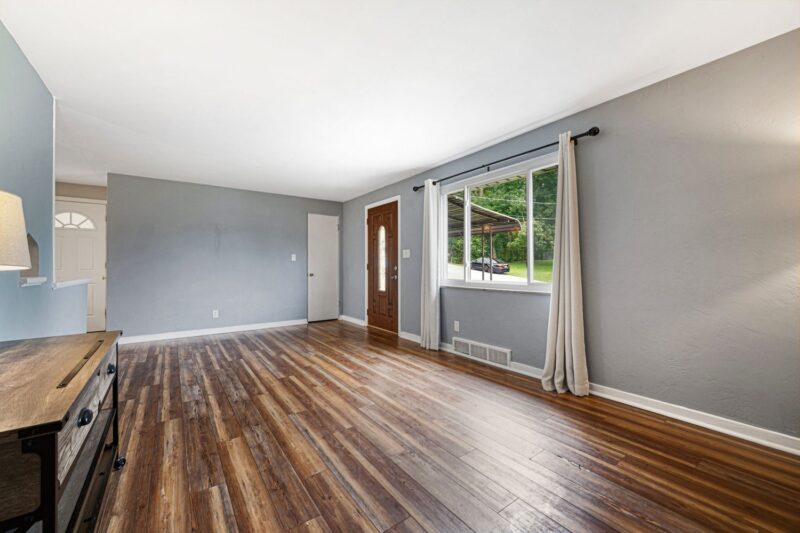 6715 Highland AVENUE — photo 7