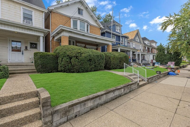 517 Maplewood Avenue — photo 3