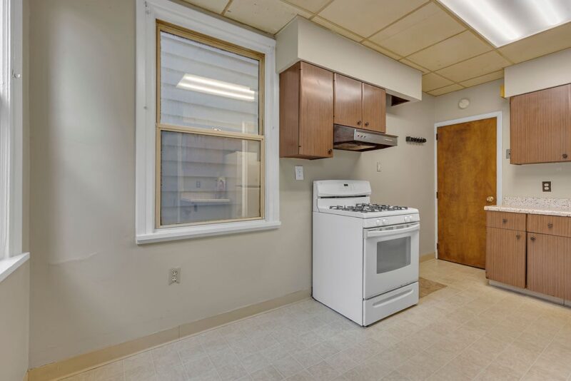 517 Maplewood Avenue — photo 5