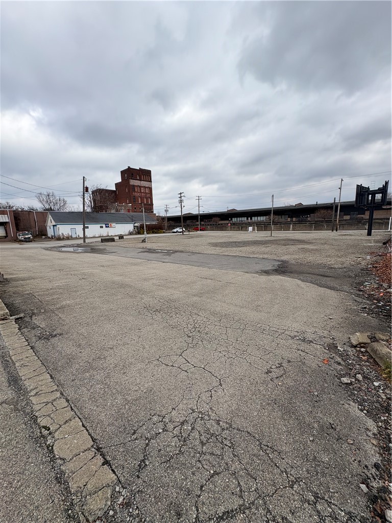 47-53 Pittsburgh Street — photo 2