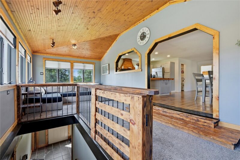 144 Oak Grove Ln — photo 4