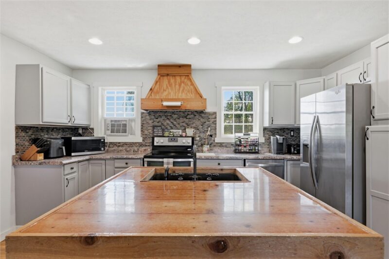 144 Oak Grove Ln — photo 8