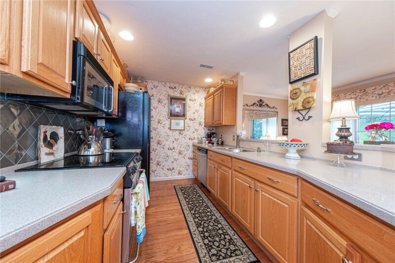 123 Windy Dr — photo 6