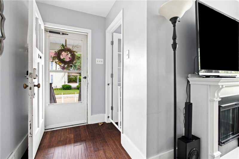 1012 Canal St — photo 3