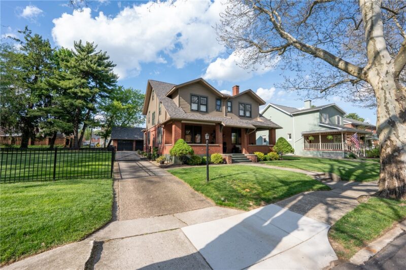 824 Walnut St — photo 3