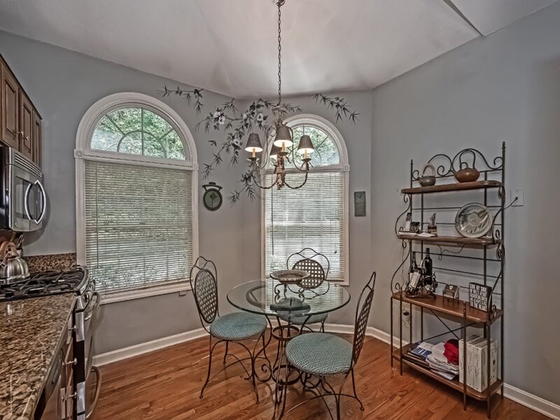 404 Waterside Drive — photo 4