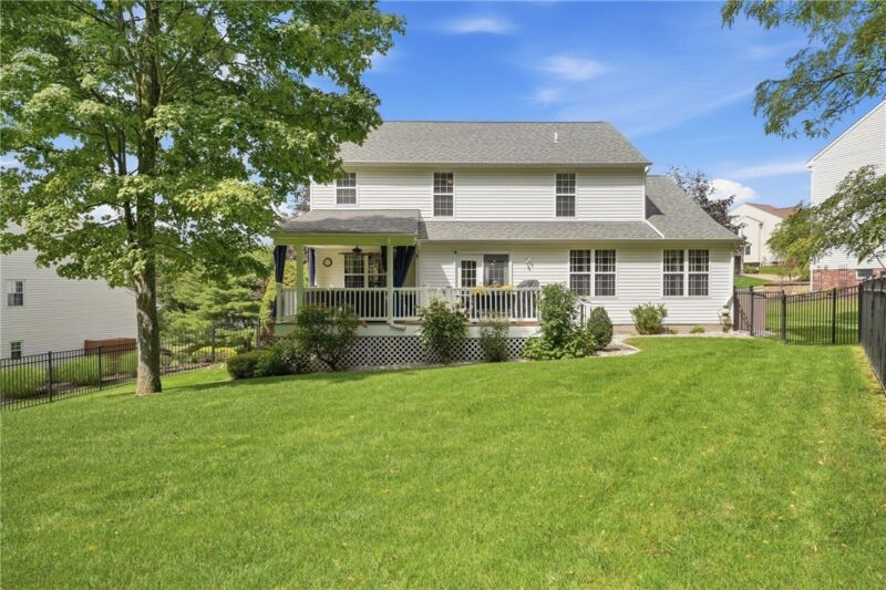 931 White Water Drive — photo 2
