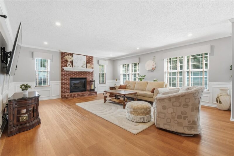 931 White Water Drive — photo 7