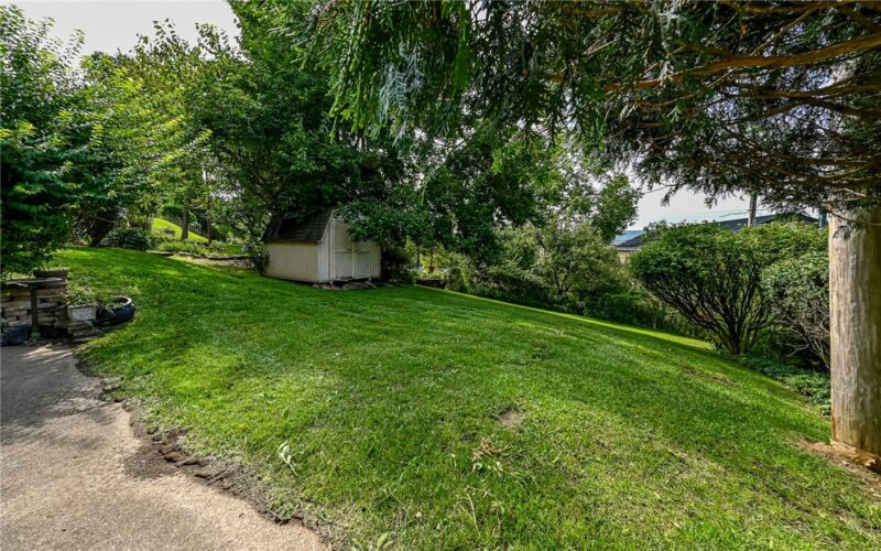 105 Orchard Spring Rd — photo 3