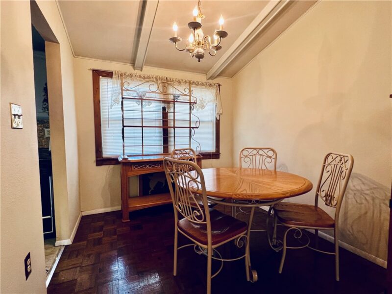 108 N. 1st St — photo 6