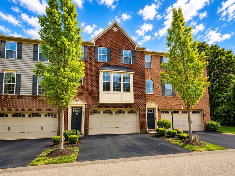 1502 Pointe View Dr — photo 2