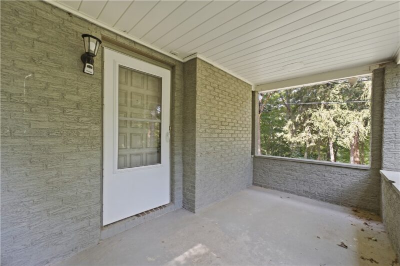 311 Redgate Rd — photo 4