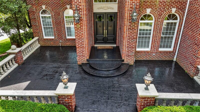 218 Canterwood Dr — photo 3