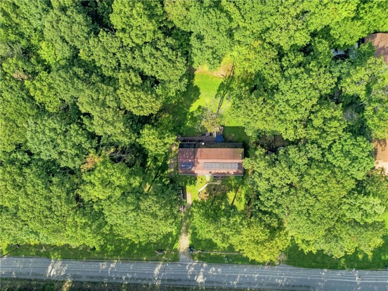 204 Kreinbrook Hill Rd — photo 3
