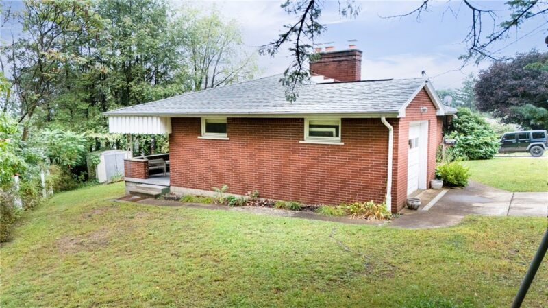 1124 High Street — photo 2
