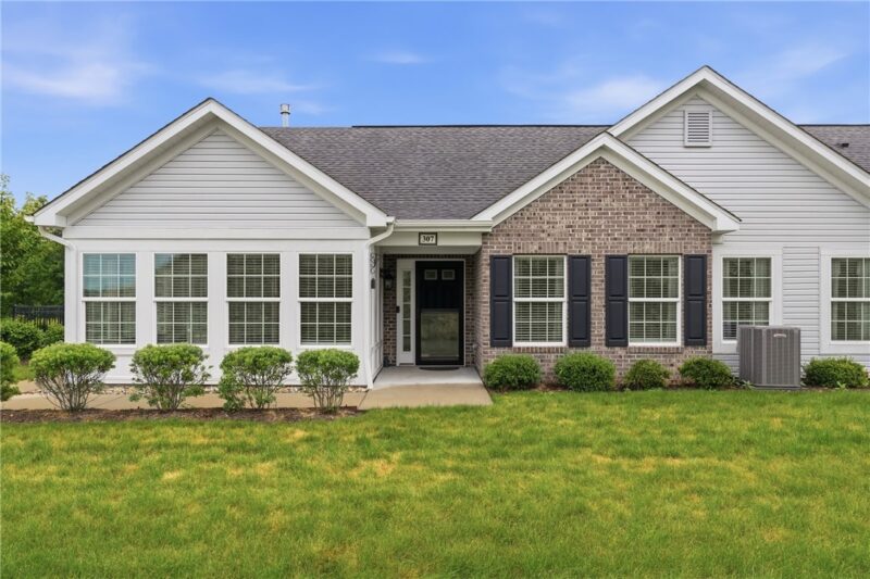 307 Spring Valley Drive — photo 4