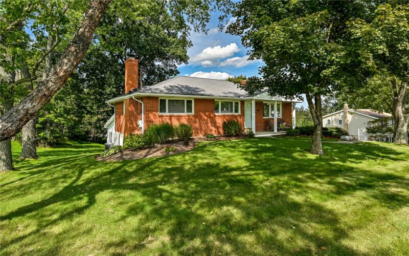 401 N Pine Cir — photo 3