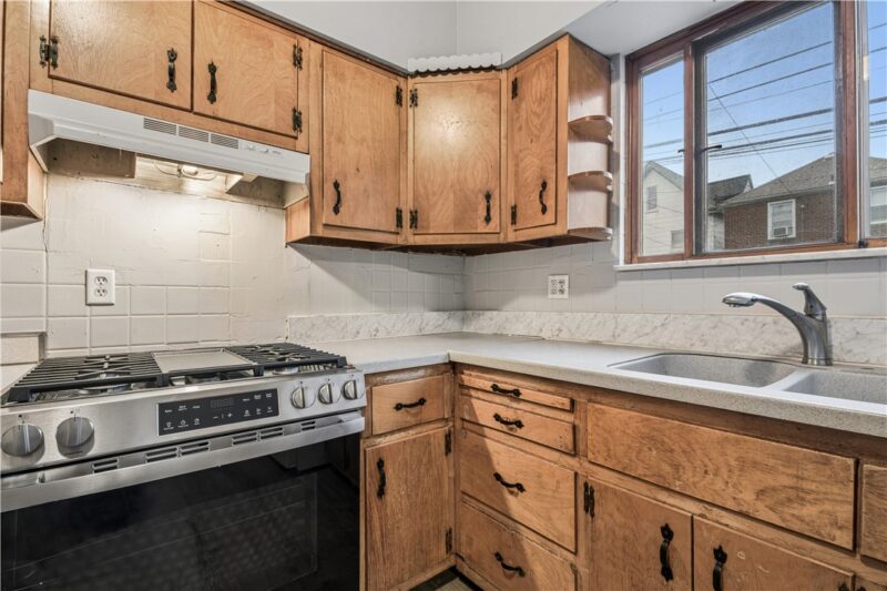 620 Broadway Ave — photo 7