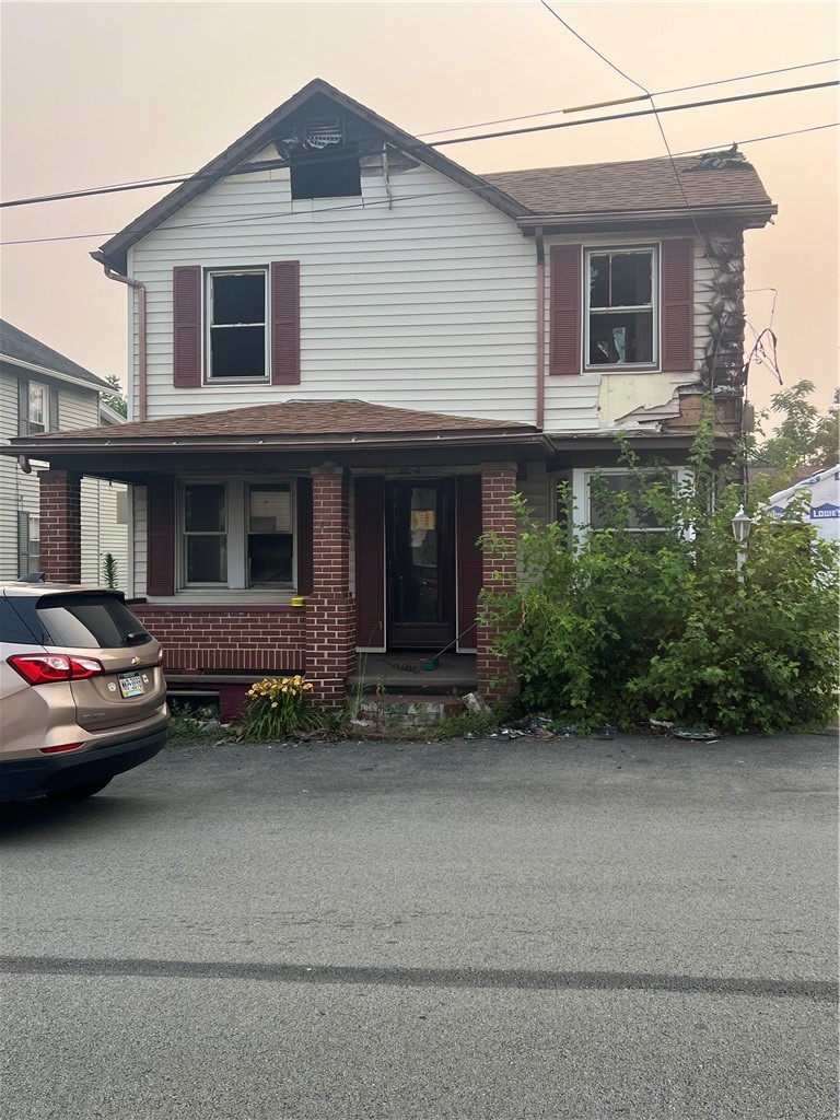 919 Wood St 921 — photo 3