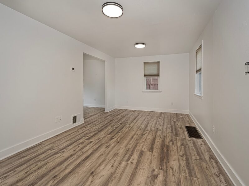 480 Hamil ROAD — photo 5