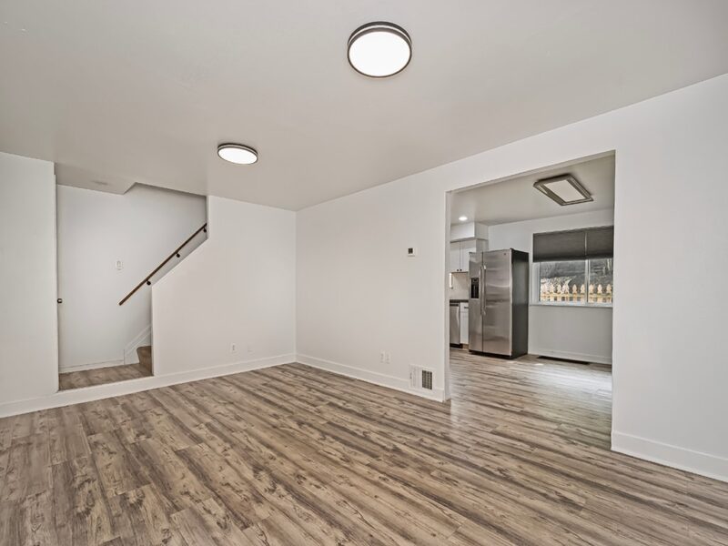 480 Hamil ROAD — photo 7