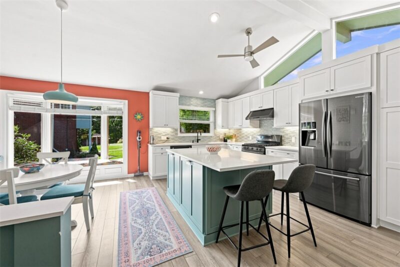 323 Tadmar Ave — photo 3