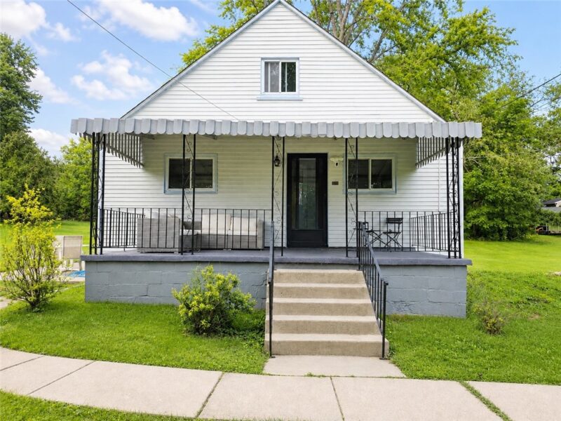 4818 Josephine