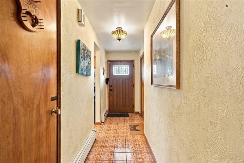 10050 Central Ave — photo 3