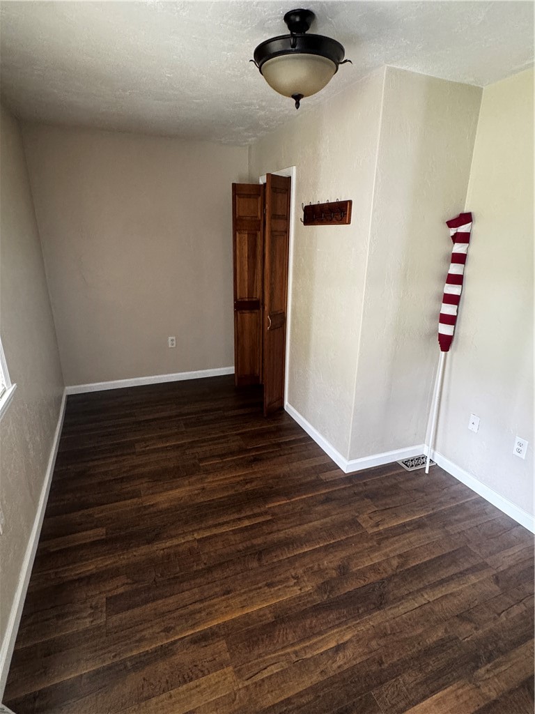 409 Pittsburgh St — photo 6
