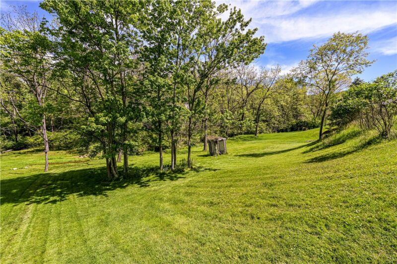 810 Stonebridge Drive — photo 8