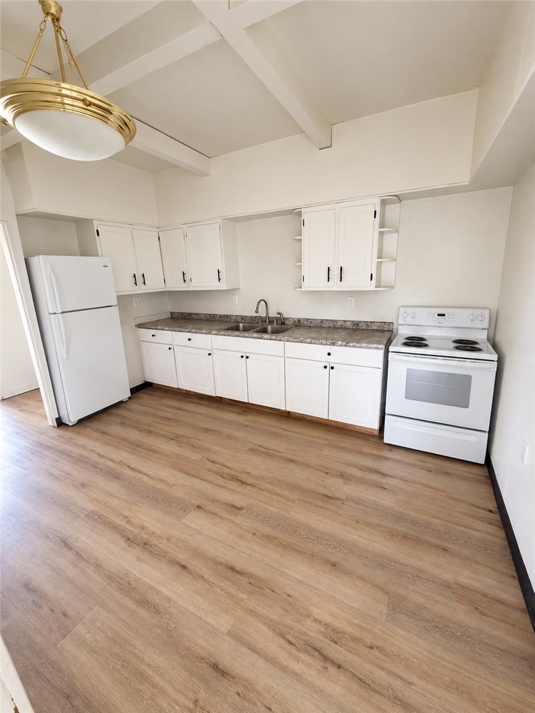 1300 Hamilton St — photo 8