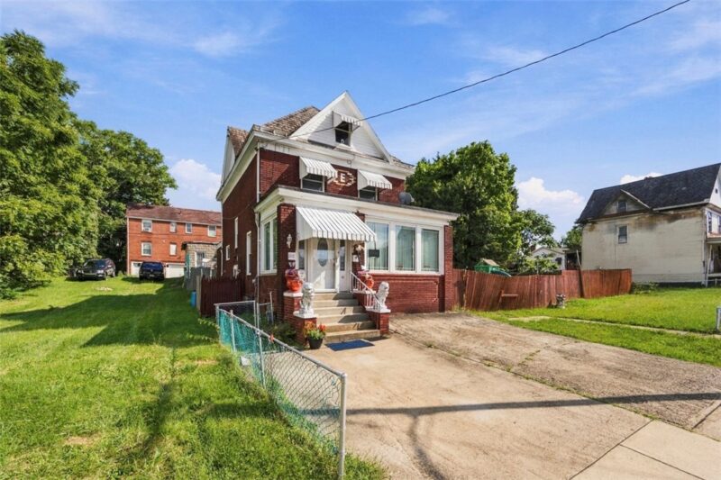 254 Ridge Avenue — photo 2