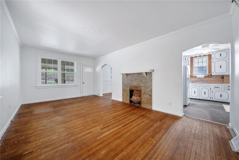 212 Provost Rd — photo 5