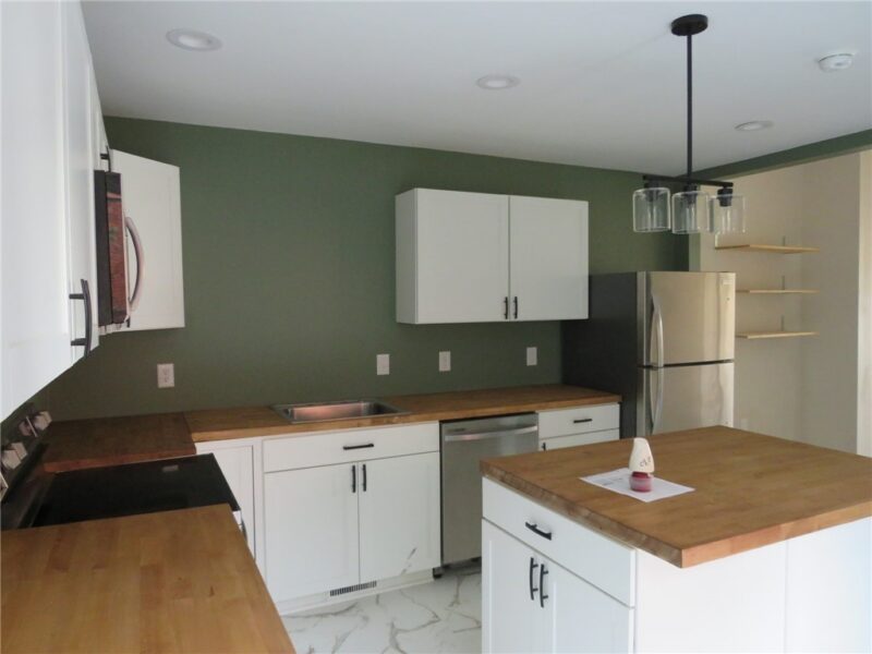 3108 Jane St — photo 7