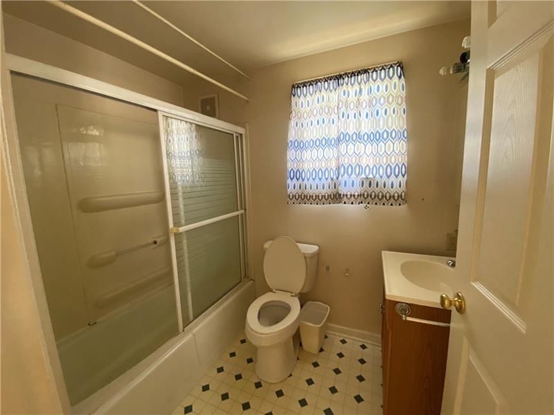 330 Shaw St — photo 5